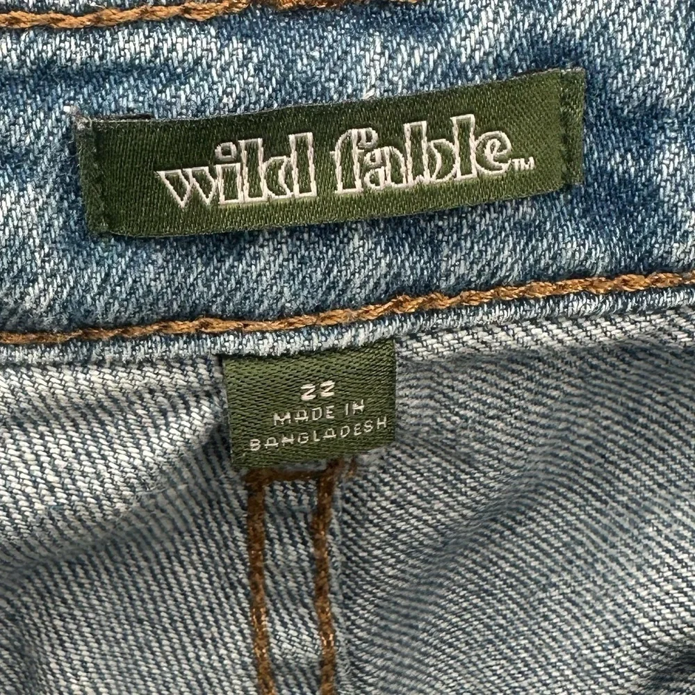 Women 22 High-Rise Straight Jeans - Universal Thread Button Up - Picture 7 of 13